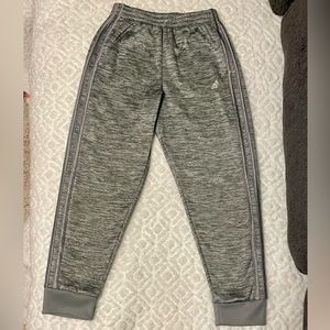 Adidas gray jogger sweatpants, size 7 Youth